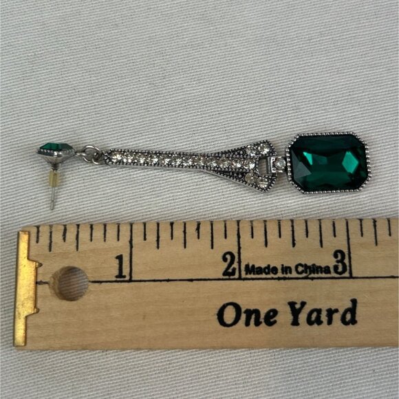 Vintage Style Emerald Green Rhinestone Drop Earrings Pierced Silver Tone Metal 3 - Picture 6 of 6